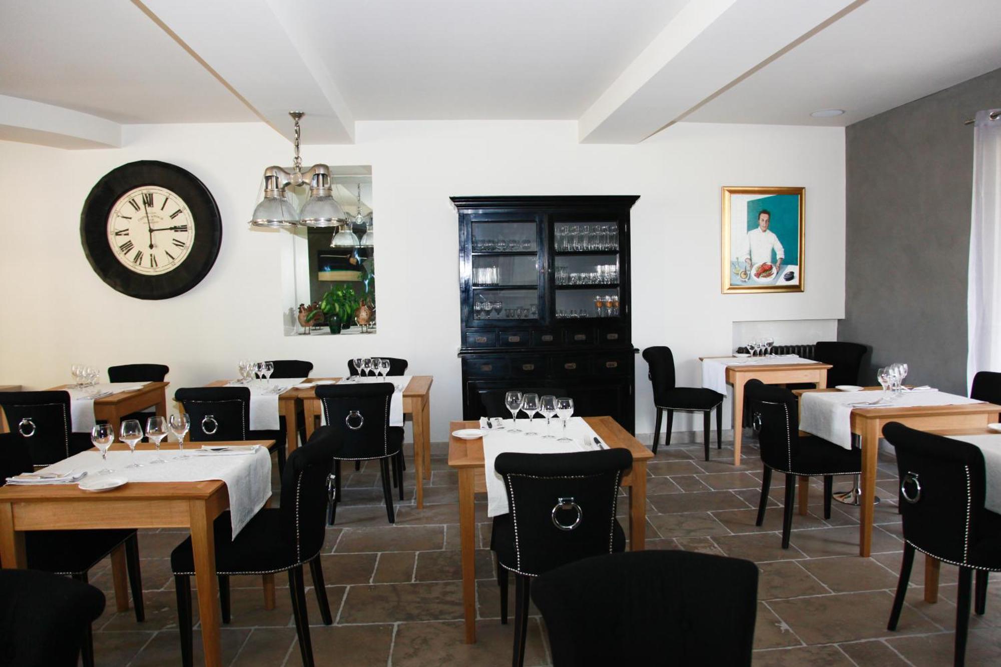 Le Pre Du Moulin - Maison Alonso - Hotel & Restaurant Sérignan-du-Comtat Exterior photo